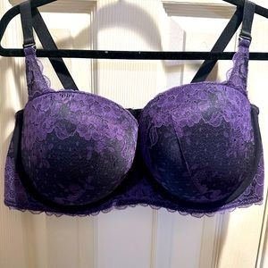 TORRID Purple Lace Push-up/Strapless Bra